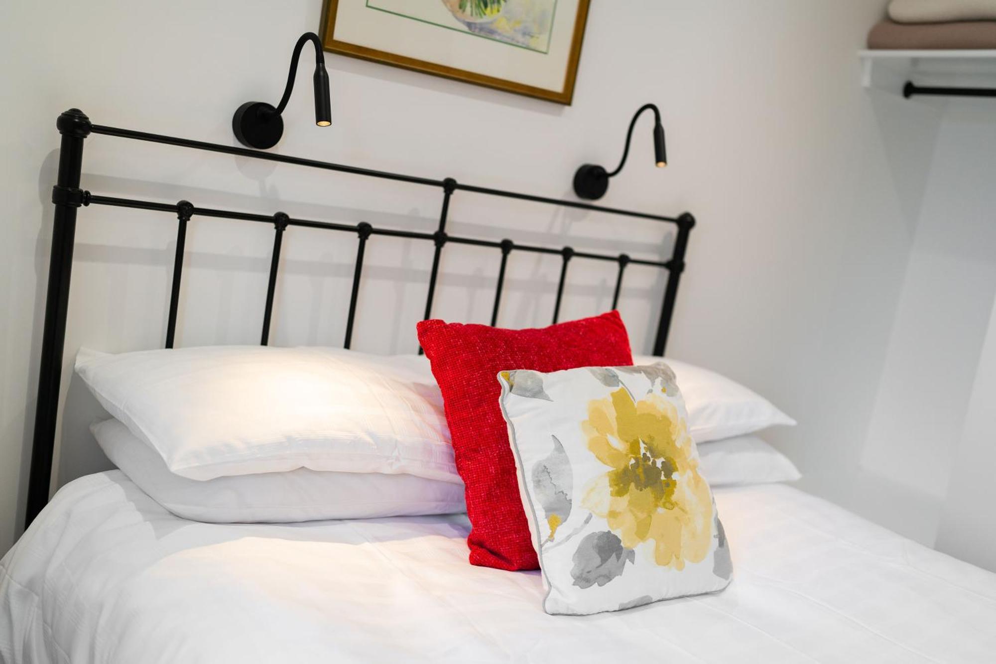 Grange8 Luxury Snug & Courtyard In Blairgowrie Apartment Blairgowrie and Rattray Exterior photo
